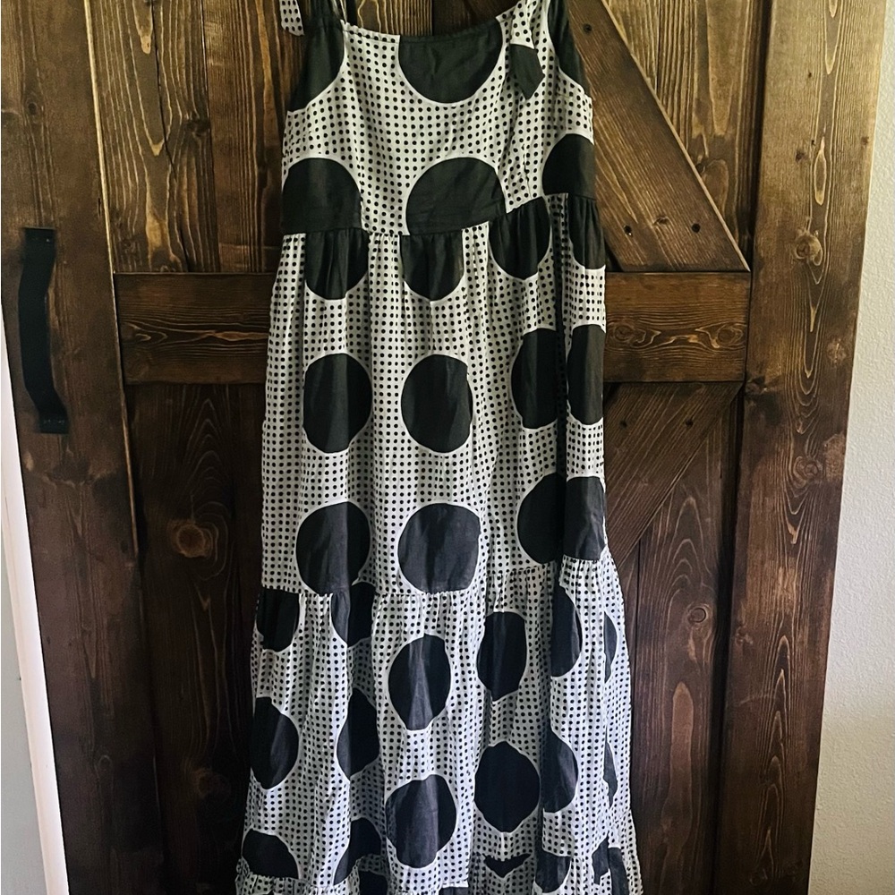 Carly Jean Los Angeles Black and White Sleeveless Scoop Neck Sundress